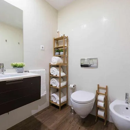 Brunos House דירה *